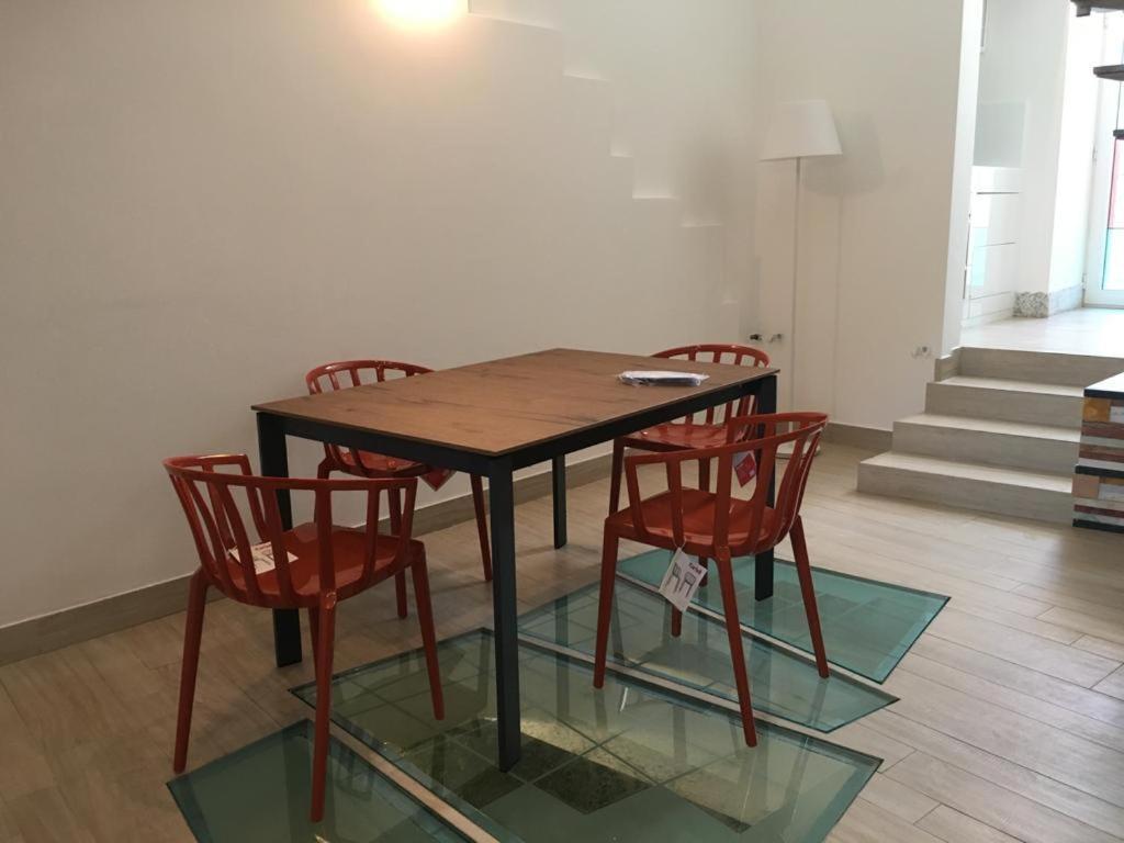 Monterotto Loft Apartment อูเจนโต ภายนอก รูปภาพ