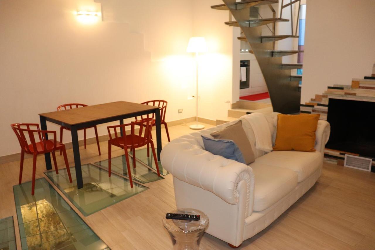 Monterotto Loft Apartment อูเจนโต ภายนอก รูปภาพ