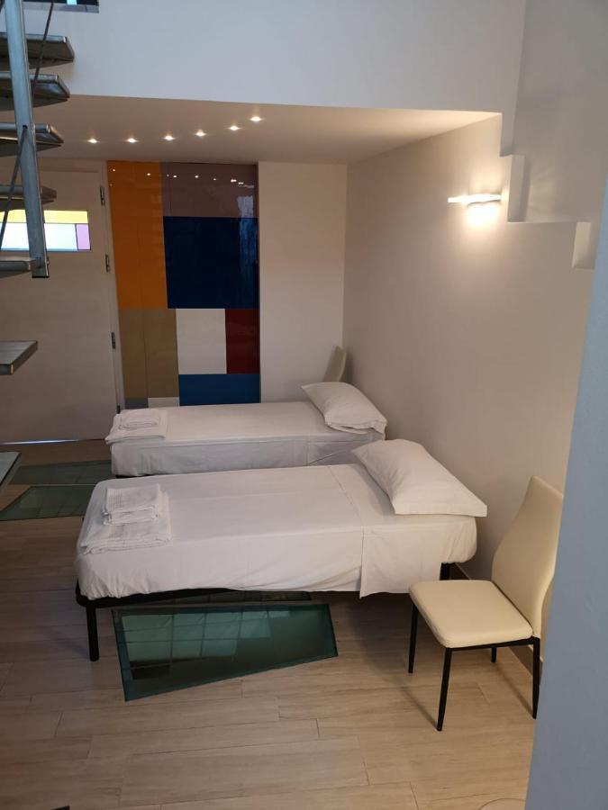 Monterotto Loft Apartment อูเจนโต ภายนอก รูปภาพ